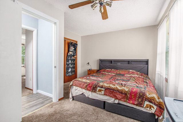 8875 N 1150 E, Walkerton, IN 46574