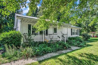 8875 N 1150 E, Walkerton, IN 46574