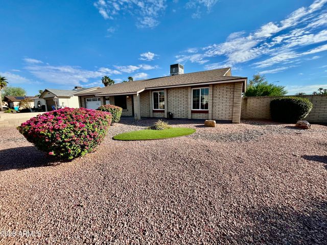 3661 W CAMPO BELLO Drive, Glendale, AZ 85308