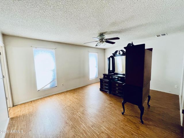 3661 W CAMPO BELLO Drive, Glendale, AZ 85308
