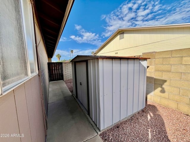 3661 W CAMPO BELLO Drive, Glendale, AZ 85308