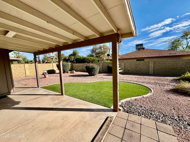 3661 W CAMPO BELLO Drive, Glendale, AZ 85308