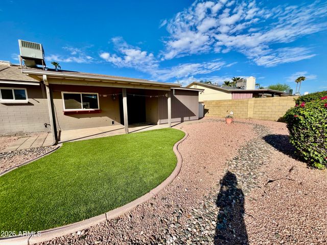3661 W CAMPO BELLO Drive, Glendale, AZ 85308