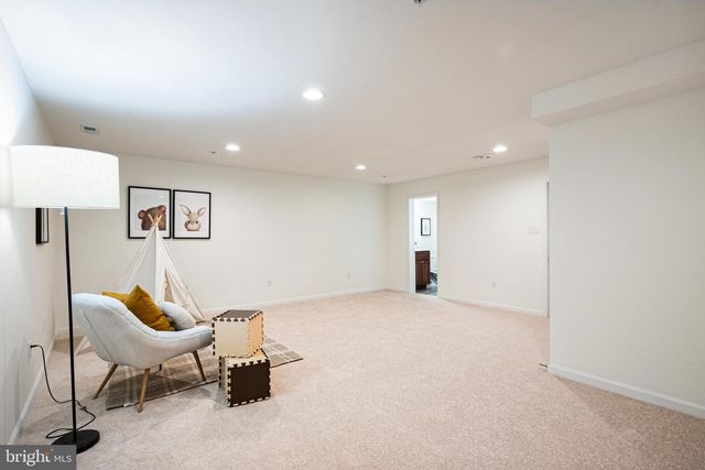 81 W VIRGINIA AVE, Severn, MD 21144