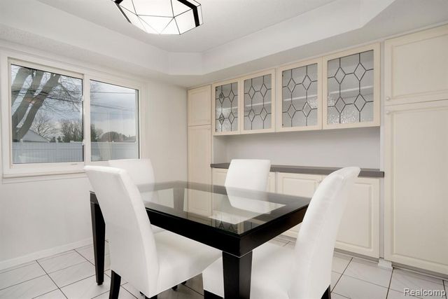 37374 Catherine Marie Drive, Sterling Heights, MI 48312