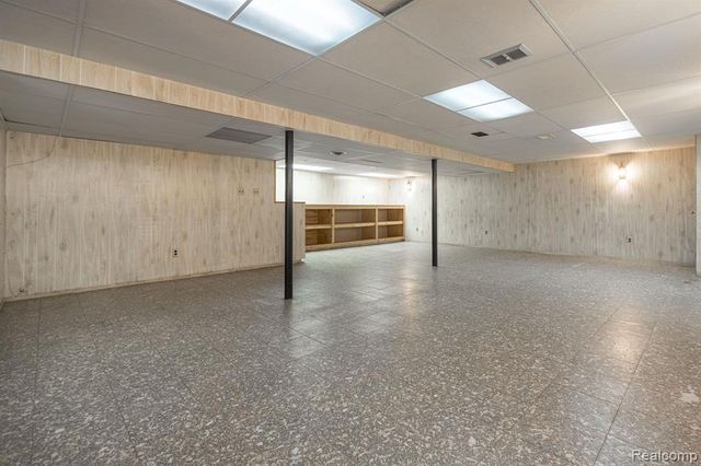 37374 Catherine Marie Drive, Sterling Heights, MI 48312