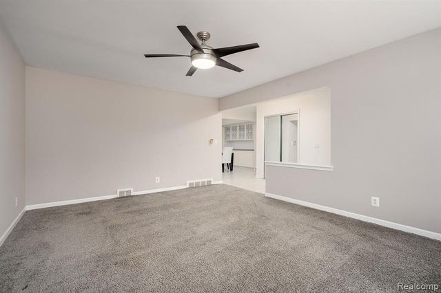 37374 Catherine Marie Drive, Sterling Heights, MI 48312