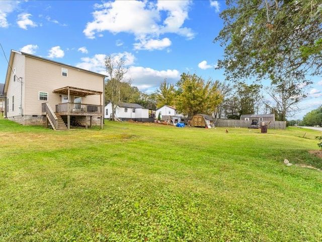 106 Polk St, Cornersville, TN 37047