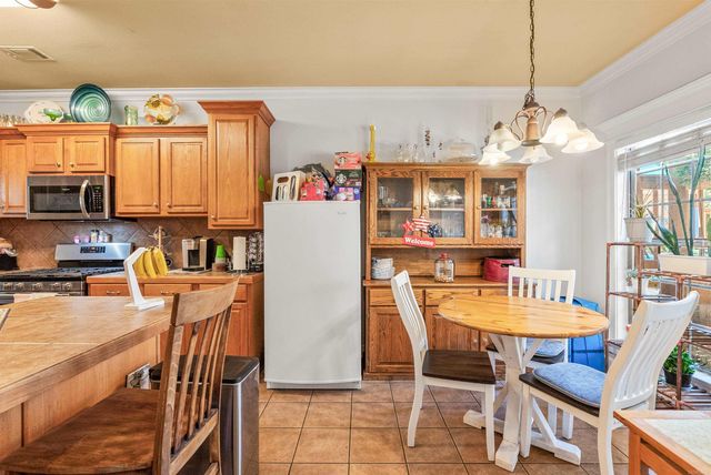 1695 Gardenia, Conway, AR 72034