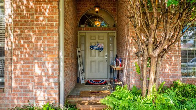 1695 Gardenia, Conway, AR 72034