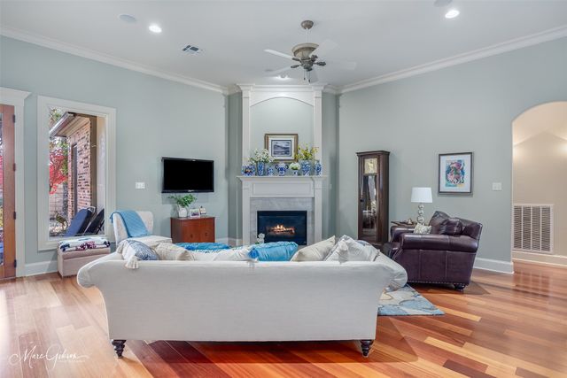 108 Vieux Carre, Bossier City, LA 71111