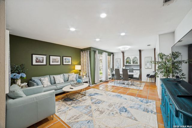 11011 Whispering Wind, San Antonio, TX 78230