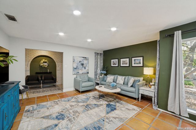 11011 Whispering Wind, San Antonio, TX 78230