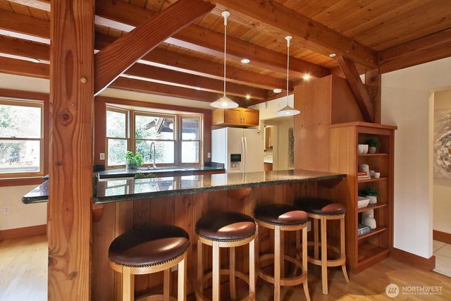 2970 Smugglers Cove Road, Greenbank, WA 98253