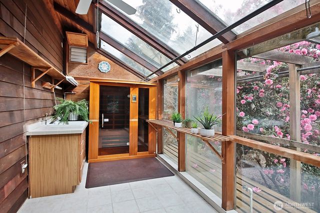 2970 Smugglers Cove Road, Greenbank, WA 98253