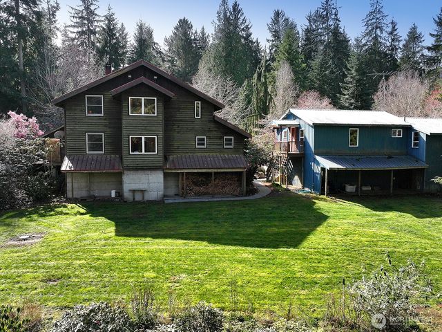 2970 Smugglers Cove Road, Greenbank, WA 98253