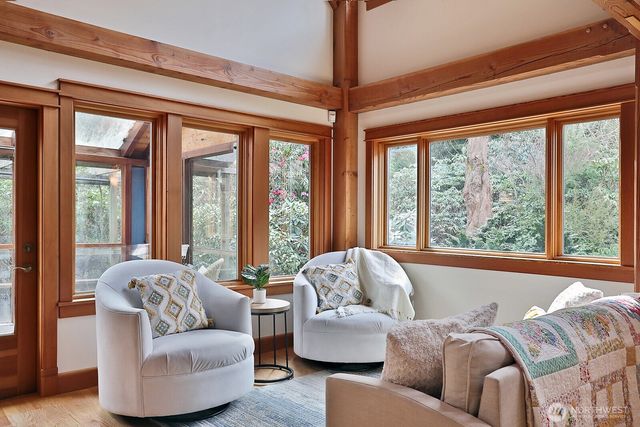 2970 Smugglers Cove Road, Greenbank, WA 98253