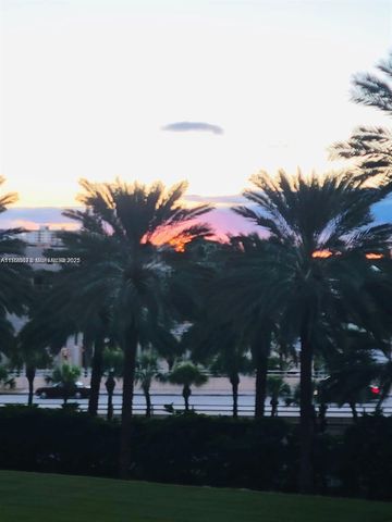 10275 Collins Ave 327, Bal Harbour, FL 33154