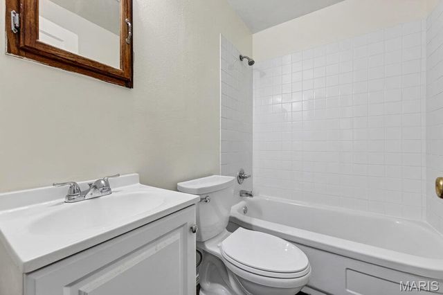 78 Reasor Drive, Calverton Park, MO 63135