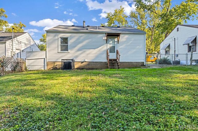 78 Reasor Drive, Calverton Park, MO 63135