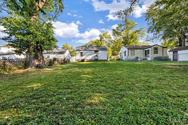 78 Reasor Drive, Calverton Park, MO 63135