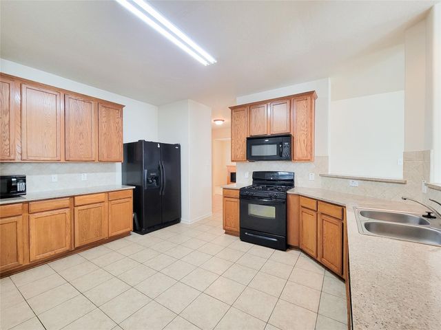 20203 Sendera Oaks Lane, Cypress, TX 77433