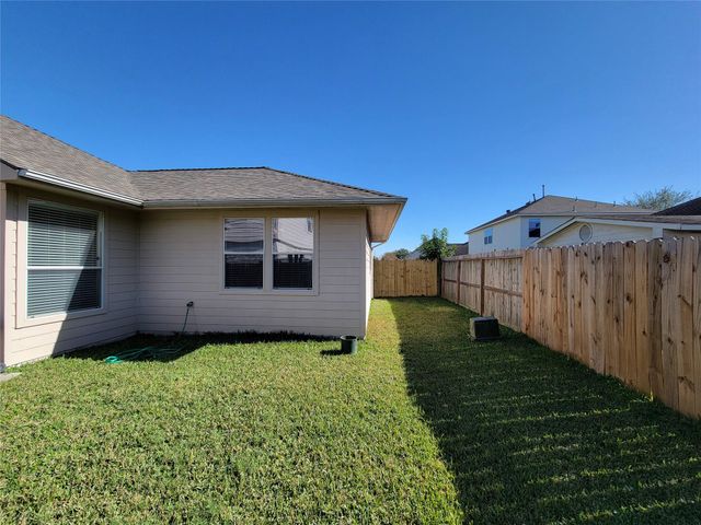 20203 Sendera Oaks Lane, Cypress, TX 77433