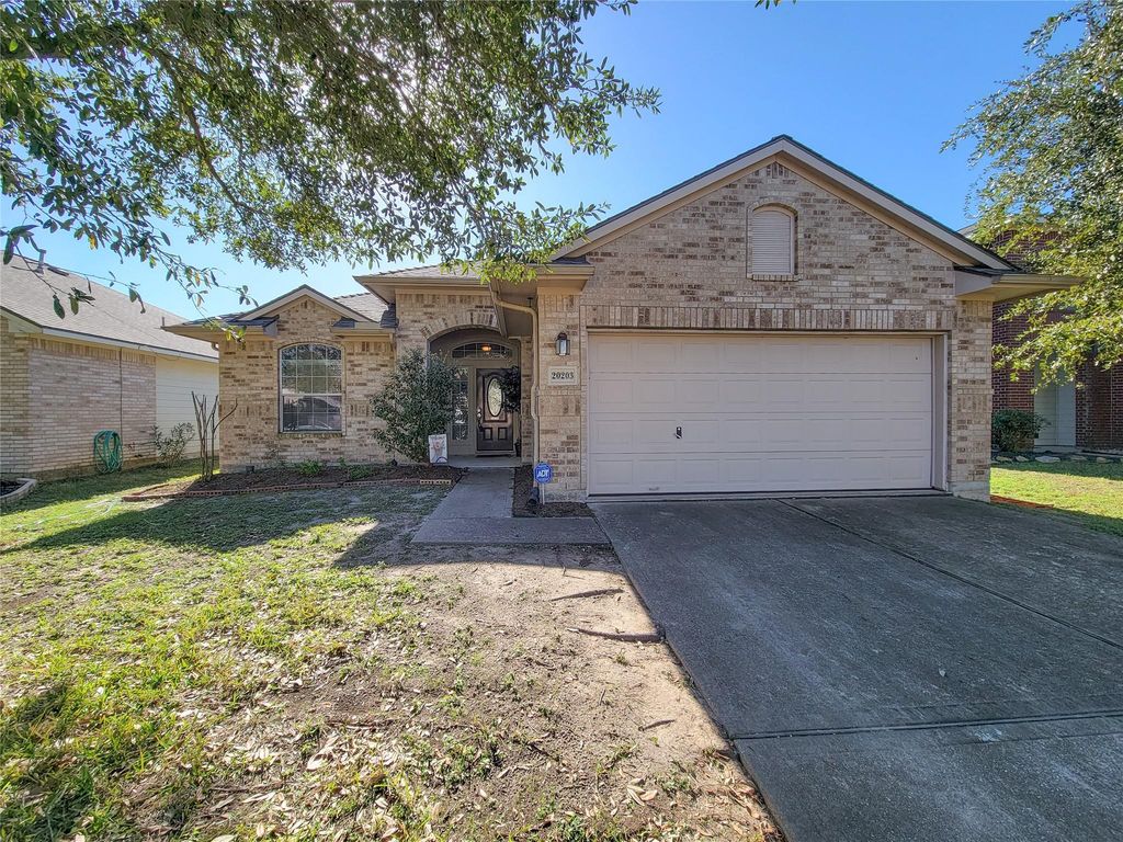 20203 Sendera Oaks Lane, Cypress, TX 77433