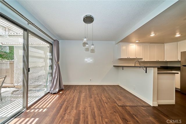 380 Deerfield, Irvine, CA 92606