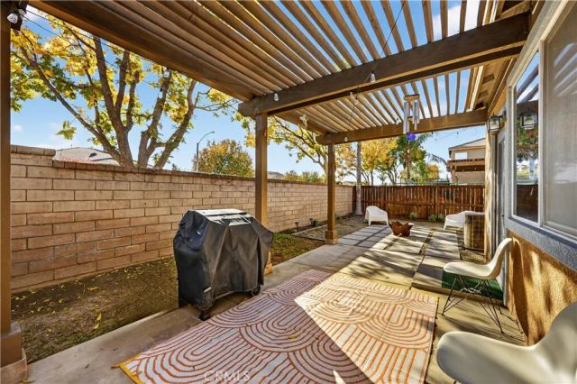 1455 Avila, Perris, CA 92571