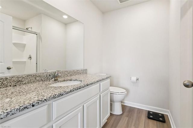 1527 Auckland CT, Newport News, VA 23608