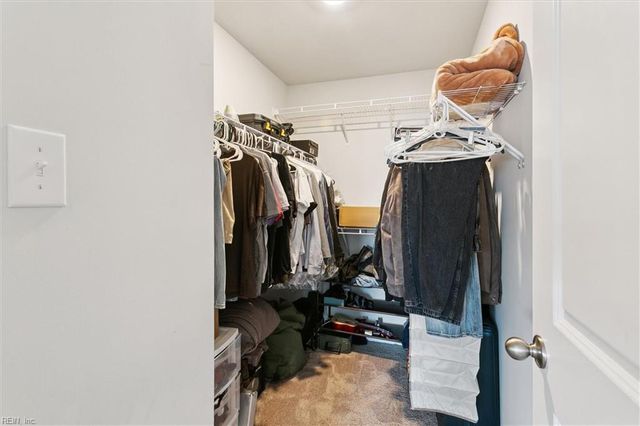 1527 Auckland CT, Newport News, VA 23608