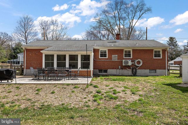 930 QUAIL LN, Newark, DE 19711