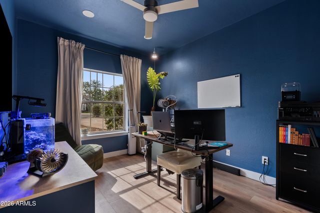 936 S LINDA Circle, Mesa, AZ 85204