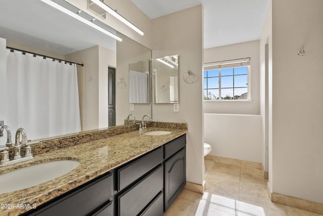 936 S LINDA Circle, Mesa, AZ 85204