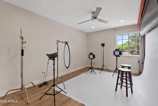 936 S LINDA Circle, Mesa, AZ 85204