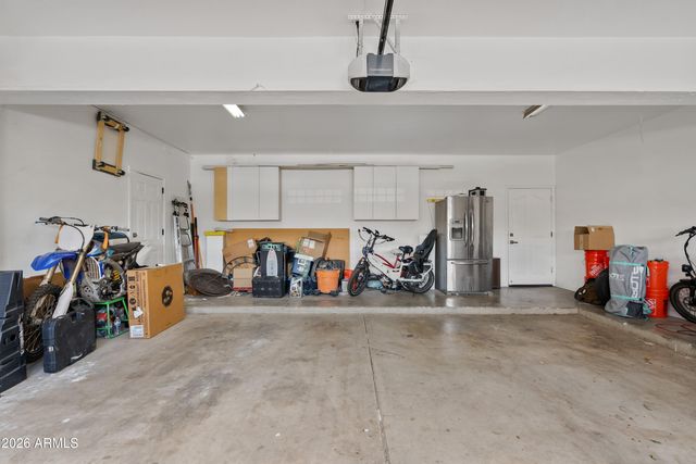 936 S LINDA Circle, Mesa, AZ 85204