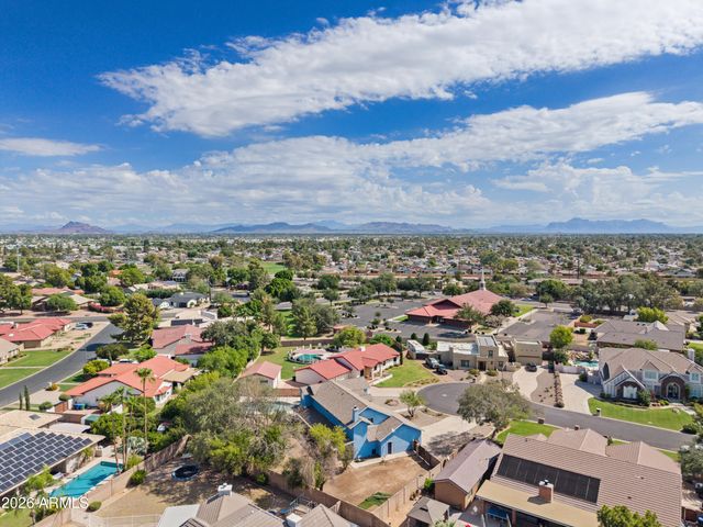 936 S LINDA Circle, Mesa, AZ 85204