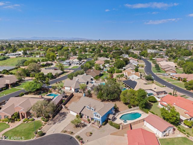 936 S LINDA Circle, Mesa, AZ 85204