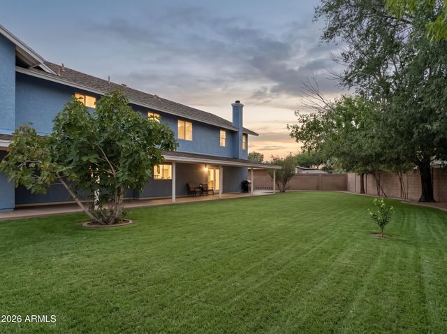 936 S LINDA Circle, Mesa, AZ 85204
