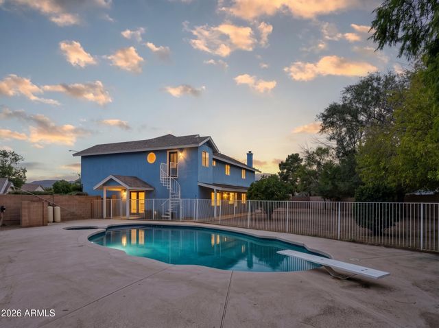 936 S LINDA Circle, Mesa, AZ 85204