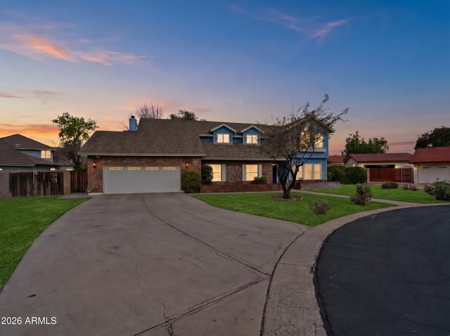 936 S LINDA Circle, Mesa, AZ 85204