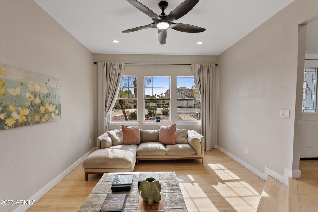 936 S LINDA Circle, Mesa, AZ 85204 — photo 5