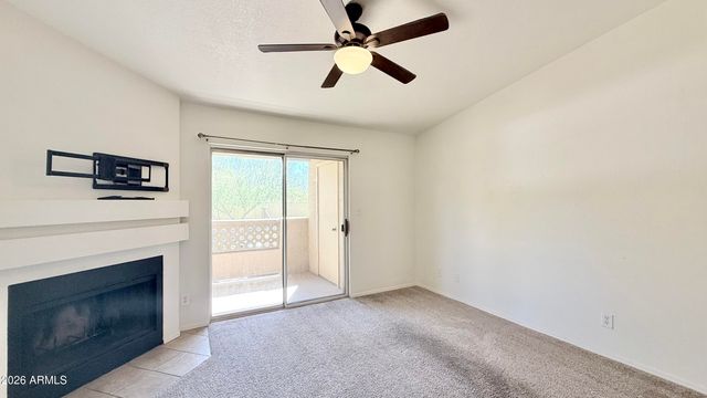 1880 E MORTEN Avenue 202, Phoenix, AZ 85020