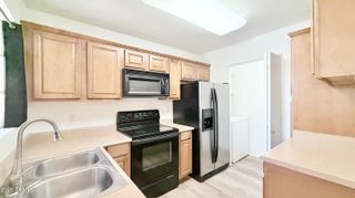 1880 E MORTEN Avenue 202, Phoenix, AZ 85020