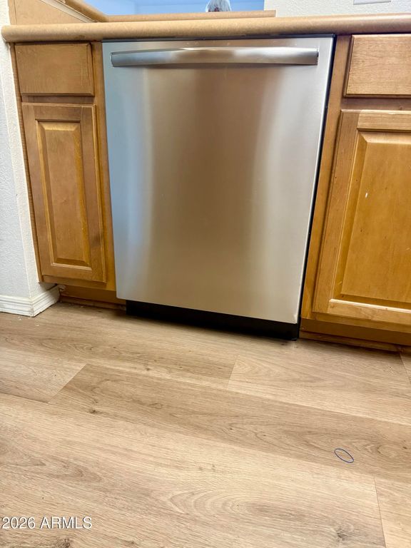 1880 E MORTEN Avenue 202, Phoenix, AZ 85020 — photo 2