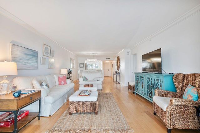 3310 S Ocean Boulevard 231-D, Highland Beach, FL 33487