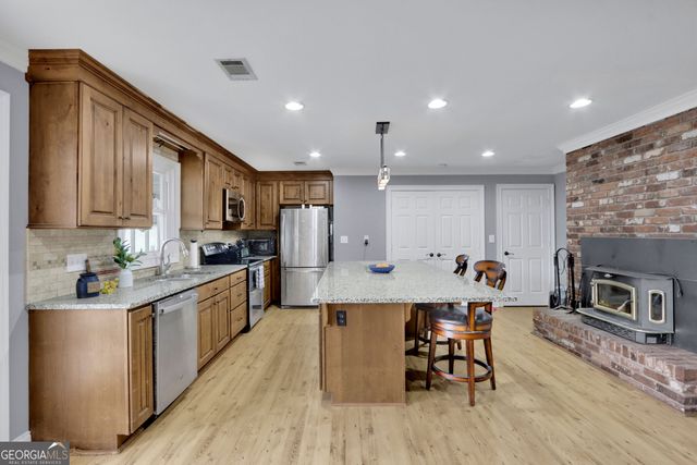 750 Winding Creek Trail, Dacula, GA 30019