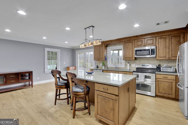 750 Winding Creek Trail, Dacula, GA 30019