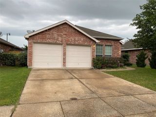 1030 Ingram Drive, Forney, TX 75126